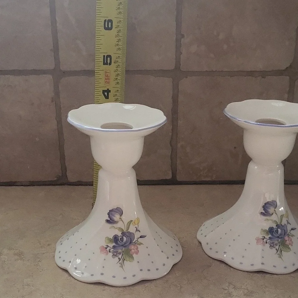 2 Nikko Japan Porcelain Floral Peony Candlesticks Pair White Blue 4